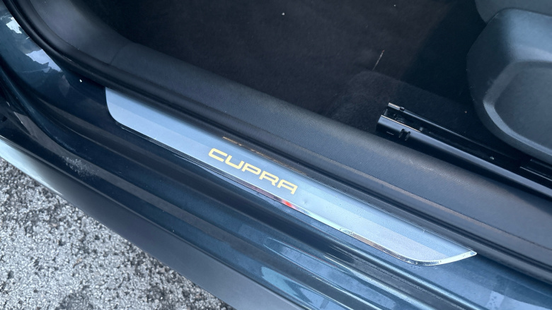 CUPRA Leon 1.4 eHybrid VZ2 Design Edition 5dr DSG Hatchback